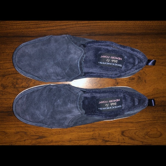 Sketchers Memory Foam Slip On - Picture 1 of 4
